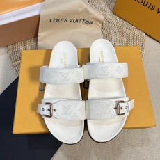 Louis Vuitton Slippers